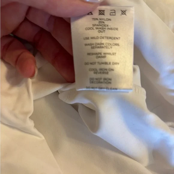 Emahn New Lycra Athletic White Long Sleeve Crop Top XS - Picture 8 of 8